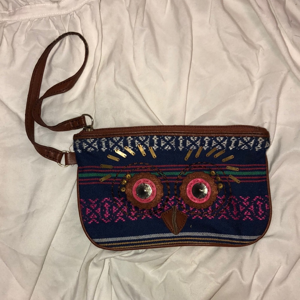 Owl face wristlet